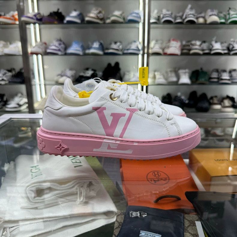 Louis Vuitton LOUIS VUITTON LV TIME OUT Pink Sneakers Size US 6 / IT 36 - 2 Thumbnail