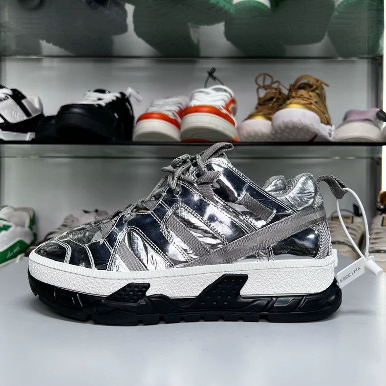 Burberry Burberry Silver Athletic Sneakers Size 39 Size US 9 / EU 42 - 2 Thumbnail