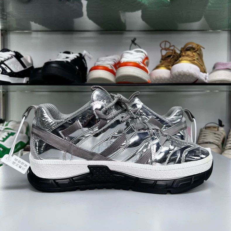 Burberry Burberry Silver Athletic Sneakers Size 39 Size US 9 / EU 42 - 3 Thumbnail