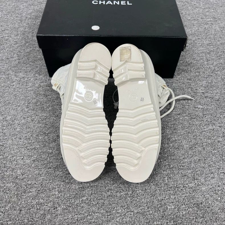 Chanel Chanel White Short Boots 21FW Size 37 Size US 6 / IT 36 - 6 Thumbnail