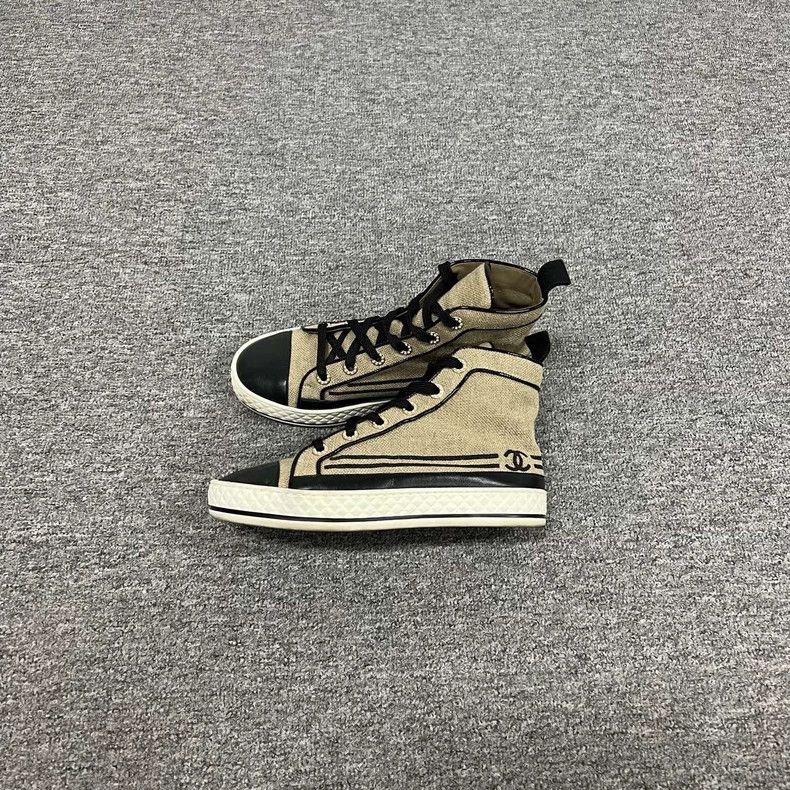 Chanel Chanel Double C Canvas Shoes with Pearls Size US 8 / IT 38 - 2 Thumbnail