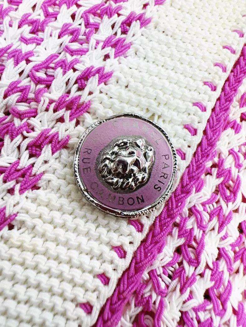 Chanel Chanel Pink and White Knit Cardigan Sweater Size S / US 4 / IT 40 - 4 Thumbnail