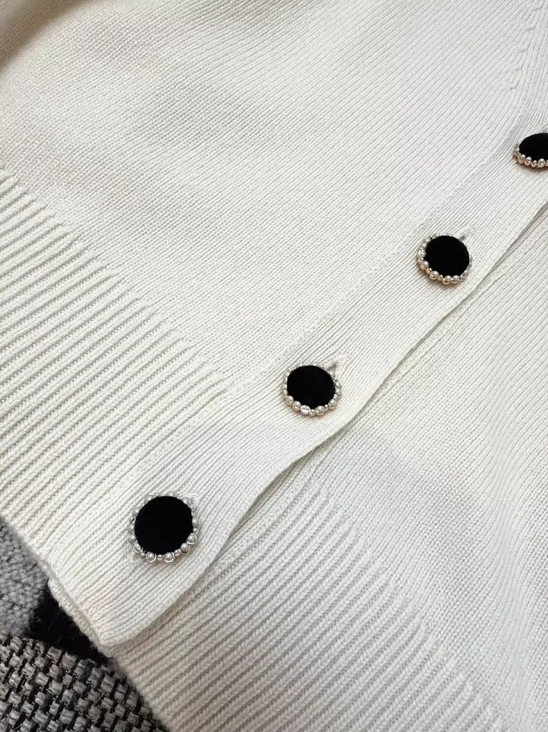 Chanel Chanel Beige Black Embroidered Knit Cardigan Size M / US 6-8 / IT 42-44 - 4 Thumbnail