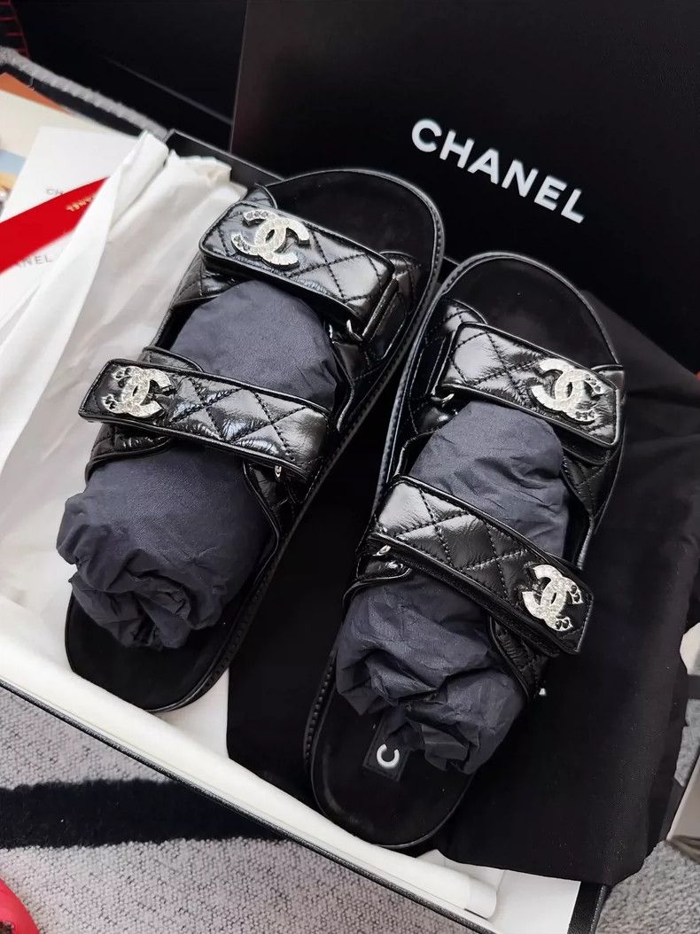 Chanel Chanel Black Velcro Beach Sandals Size 38.5 Size US 12 / IT 42 - 2 Thumbnail