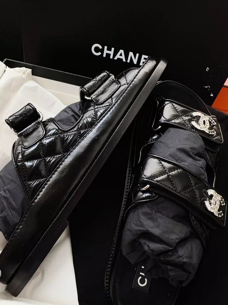 Chanel Chanel Black Velcro Beach Sandals Size 38.5 Size US 12 / IT 42 - 6 Thumbnail