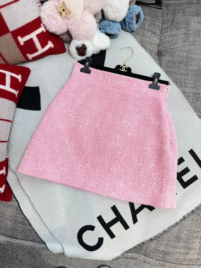 Prada Miu Miu Pink Tweed Mini Skirt Size 42 Size 42" / US 20 - 3 Thumbnail
