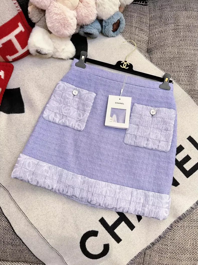 Chanel Chanel Purple Skirt with Tags, Size 36 Size 36" / US 14 / IT 50 - 7 Thumbnail