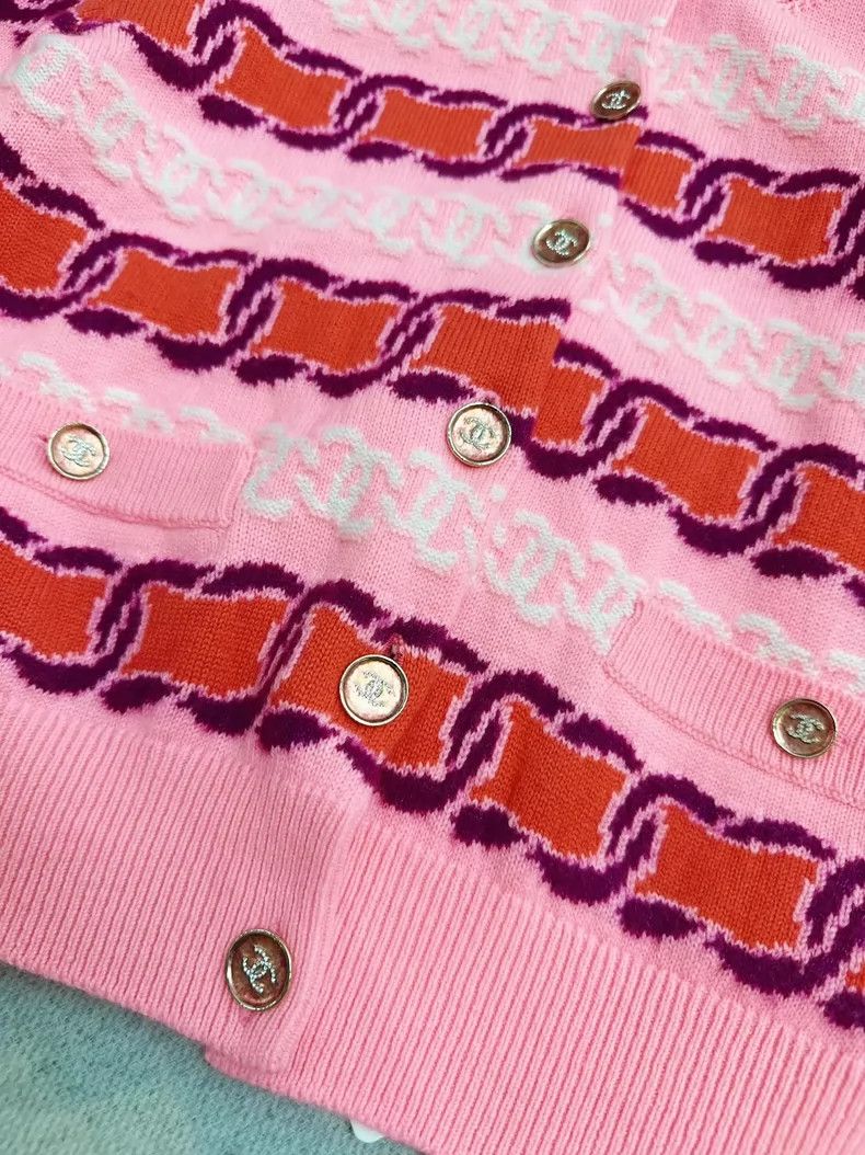 Chanel Chanel Pink Striped Knit Cardigan 23B Size S / US 4 / IT 40 - 4 Thumbnail