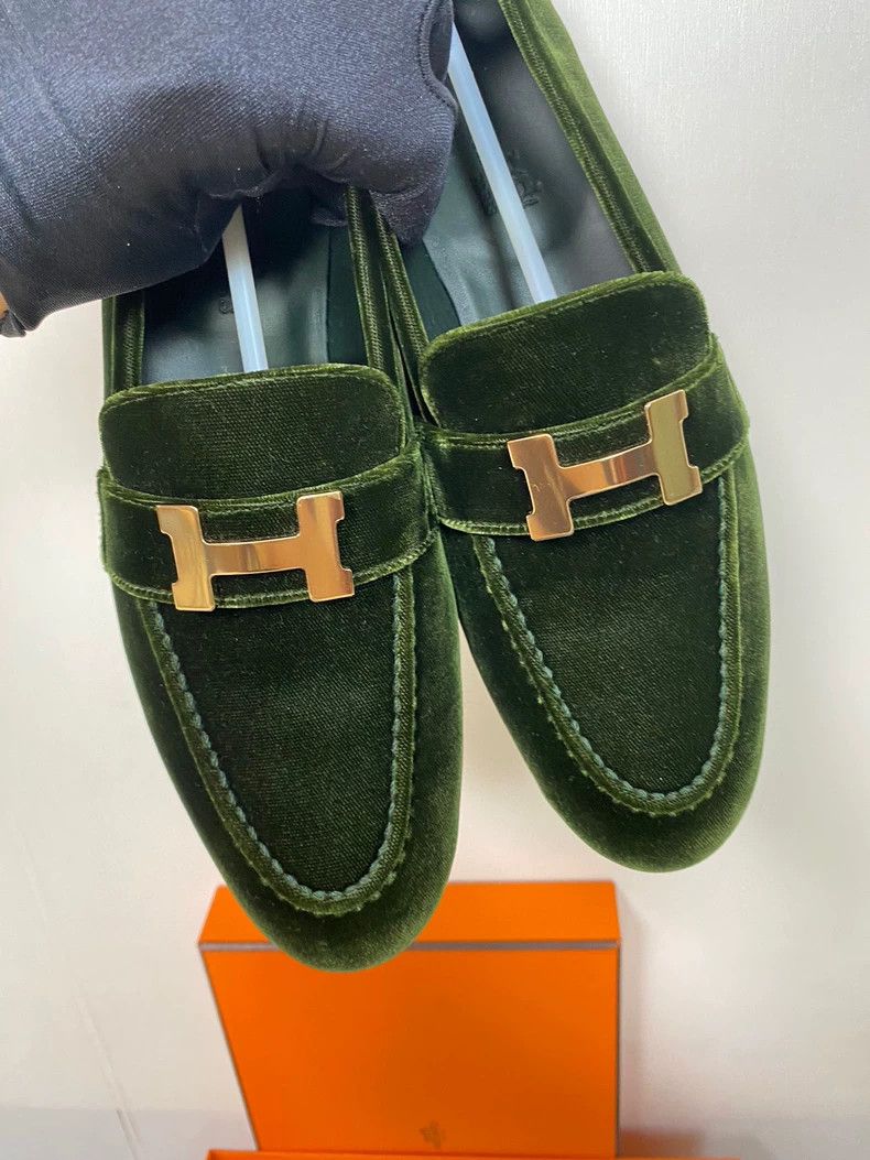 Hermes Hermes Velvet Green Loafers with Box Size US 7 / IT 37 - 4 Thumbnail