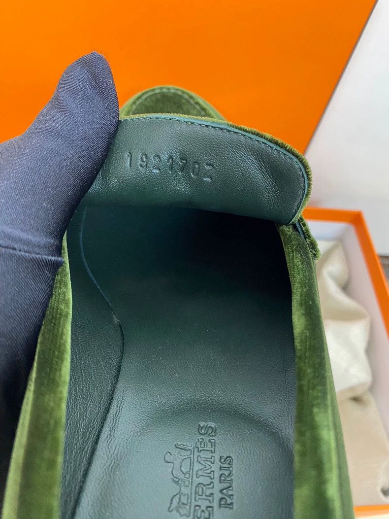 Hermes Hermes Velvet Green Loafers with Box Size US 7 / IT 37 - 7 Thumbnail