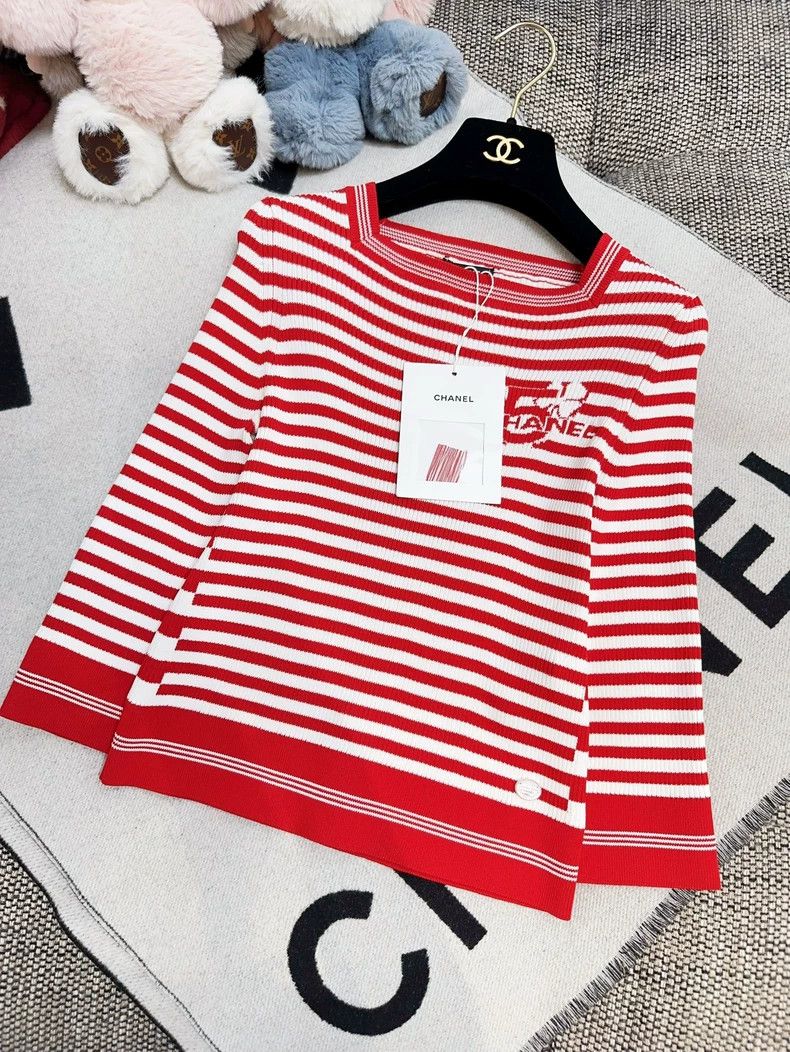 Chanel Chanel Red and White Striped Knit Top Size S / US 4 / IT 40 - 8 Thumbnail