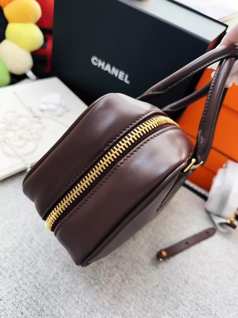 Miu Miu Miumiu Brown Bowling Handbag Short Handle Size ONE SIZE - 6 Thumbnail