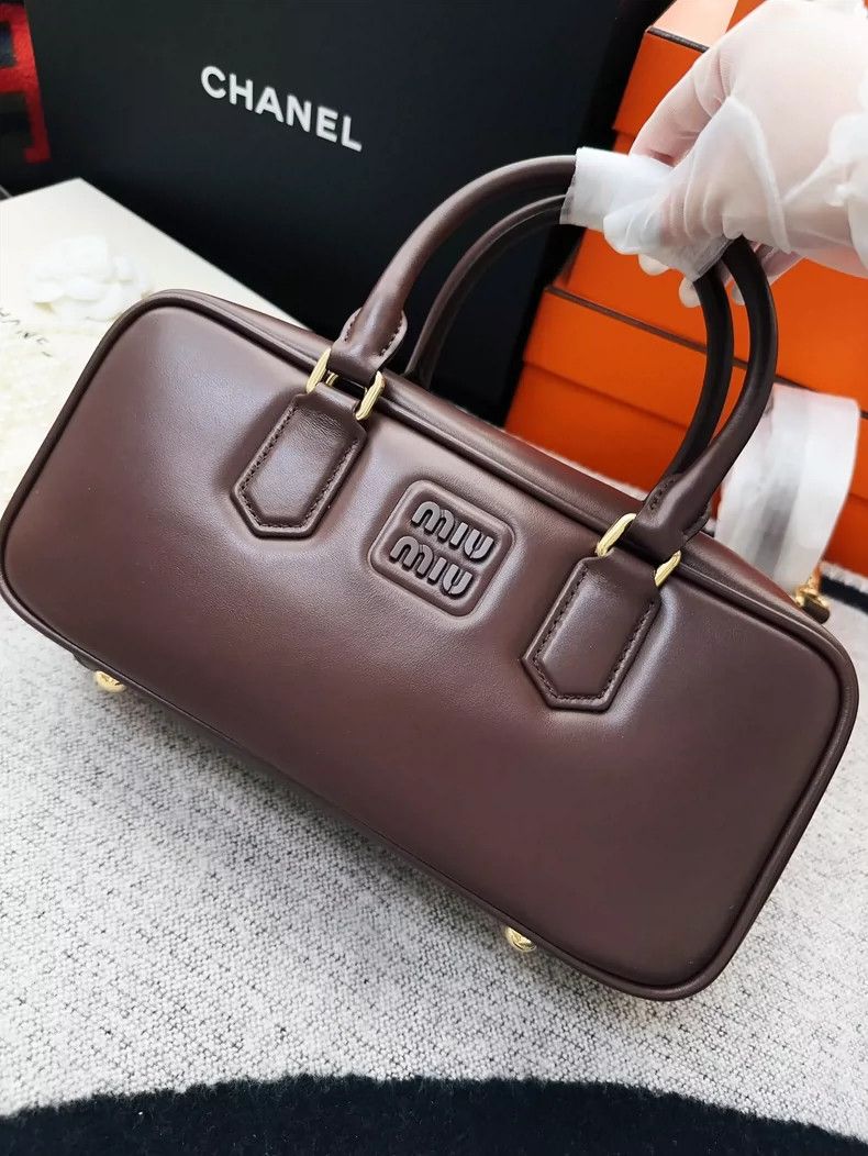 Miu Miu Miumiu Brown Bowling Handbag Short Handle Size ONE SIZE - 3 Thumbnail