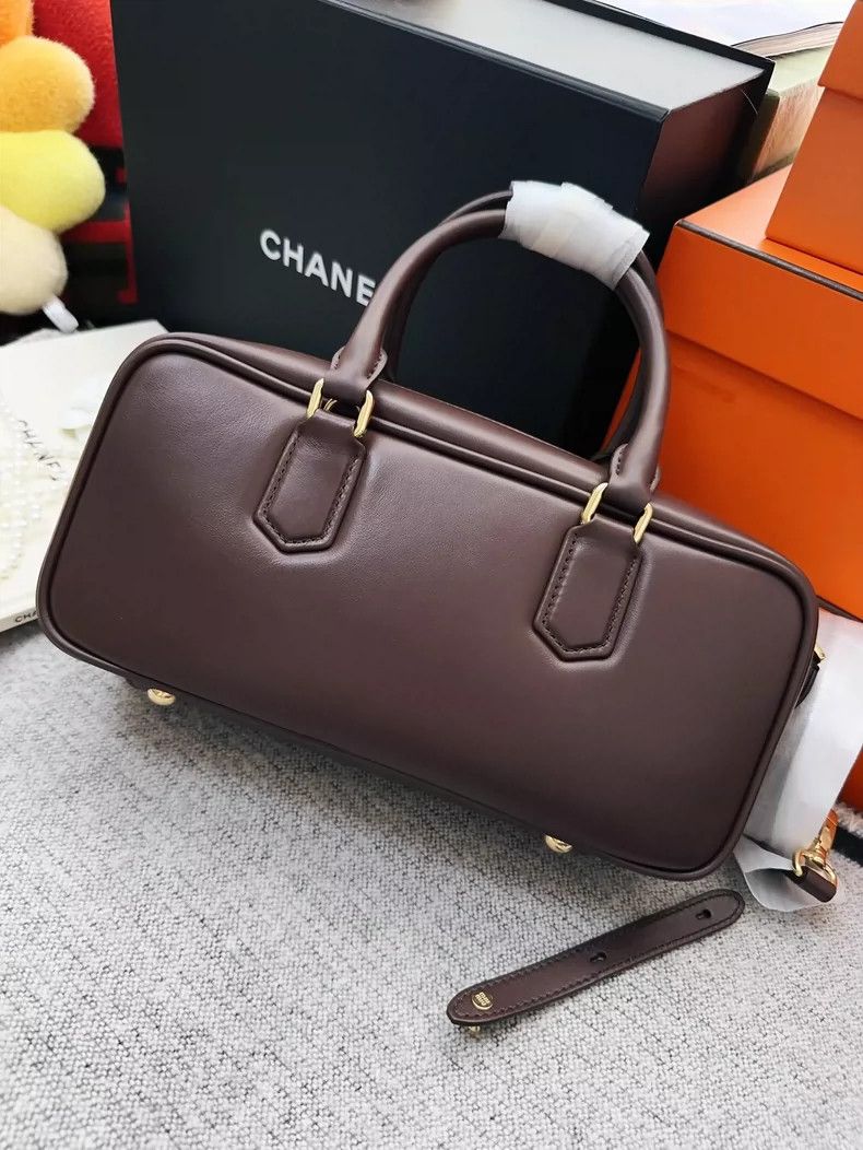 Miu Miu Miumiu Brown Bowling Handbag Short Handle Size ONE SIZE - 2 Thumbnail
