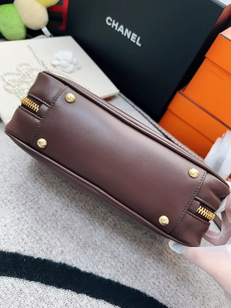 Miu Miu Miumiu Brown Bowling Handbag Short Handle Size ONE SIZE - 5 Thumbnail