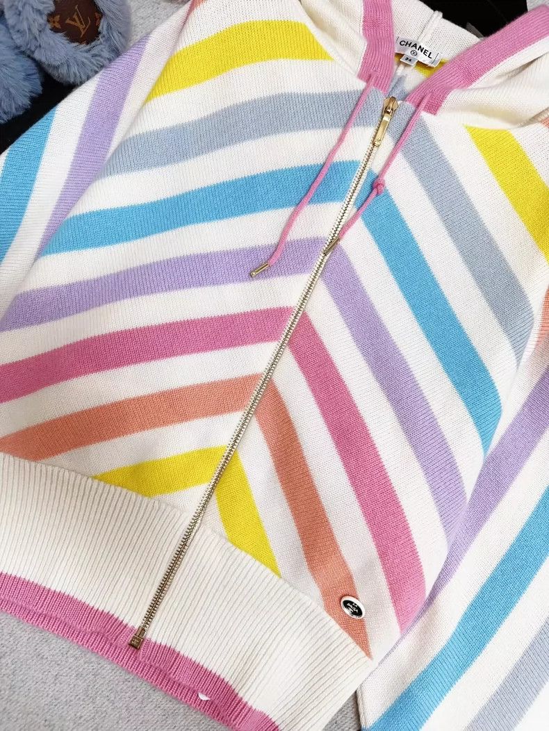 Chanel Chanel 19C Rainbow Striped Hoodie Jacket Size XS / US 0-2 / IT 36-38 - 7 Thumbnail