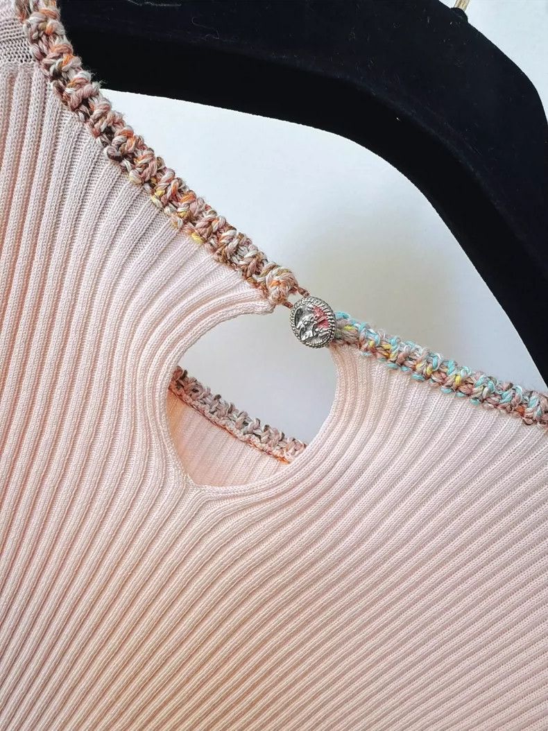 Chanel Chanel Pink Knit Short Sleeve Top Size S / US 4 / IT 40 - 3 Thumbnail