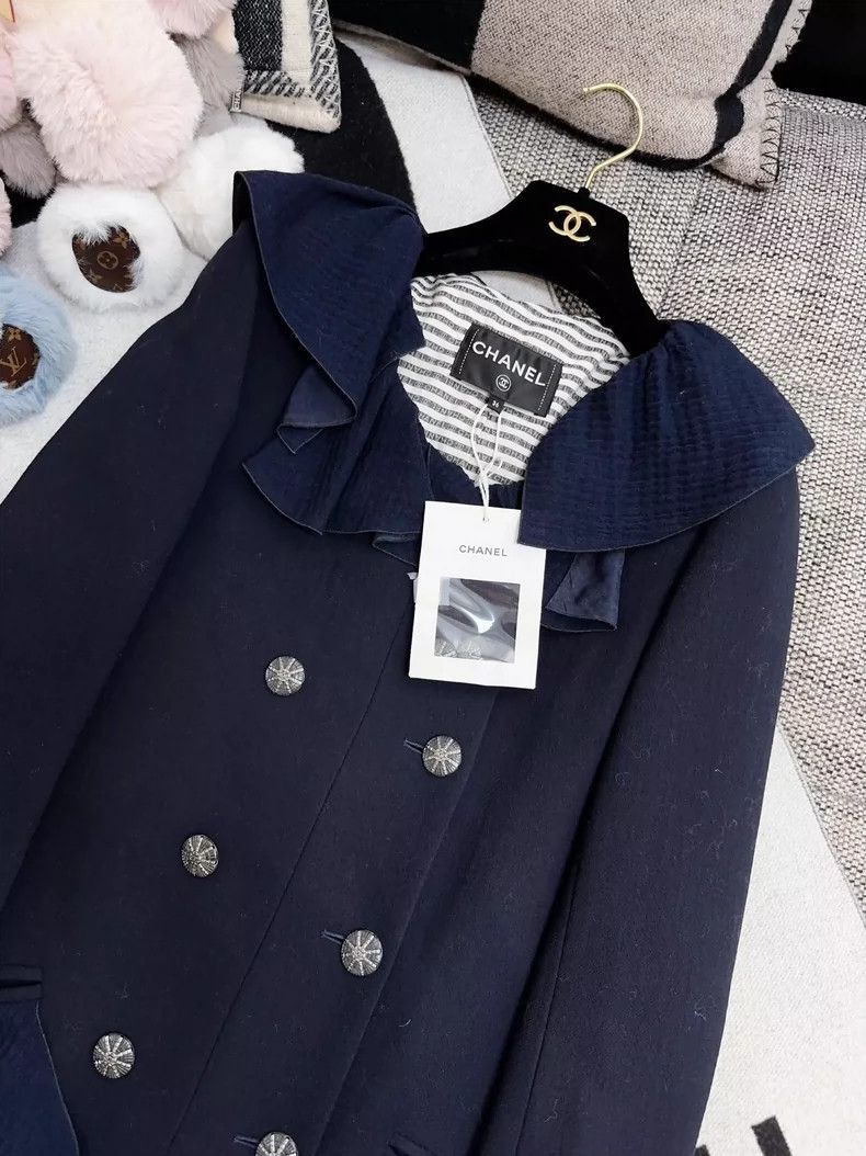 Chanel Chanel Blue Ruffled Long Sleeve Coat Size S / US 4 / IT 40 - 8 Thumbnail