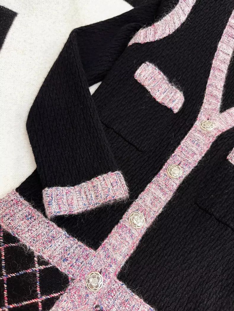 Chanel Chanel Black Knit Dress with Pink Edging Size XS / US 0-2 / IT 36-38 - 5 Thumbnail