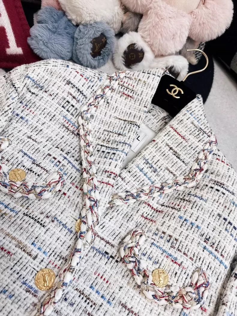 Chanel 18C Early Spring Greek Series Jacket