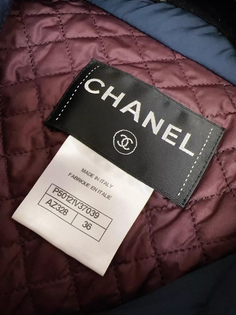 Chanel Chanel Deep Blue Lion-Embossed Cotton Jacket Size S / US 4 / IT 40 - 5 Thumbnail