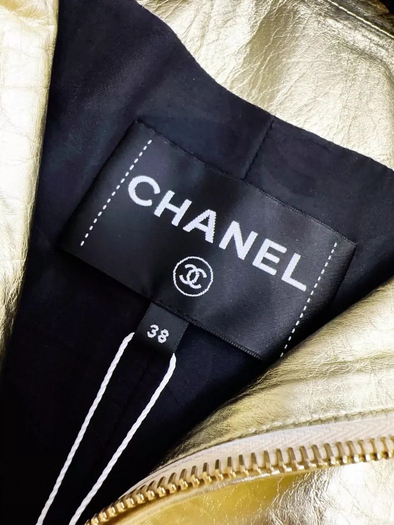 Chanel Chanel Gold Leather Jacket 23c Spring Collection Size M / US 6-8 / IT 42-44 - 5 Thumbnail
