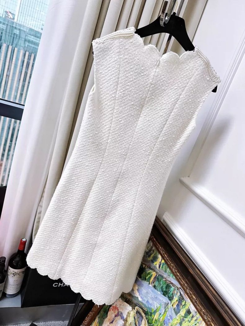 Chanel Chanel 20k Sleeveless Dress with Bow Size XS / US 0-2 / IT 36-38 - 2 Thumbnail