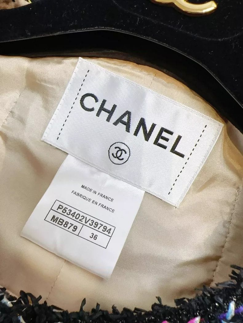 Chanel Chanel Classic Tweed Jacket with Colorful Details Size S / US 4 / IT 40 - 4 Thumbnail
