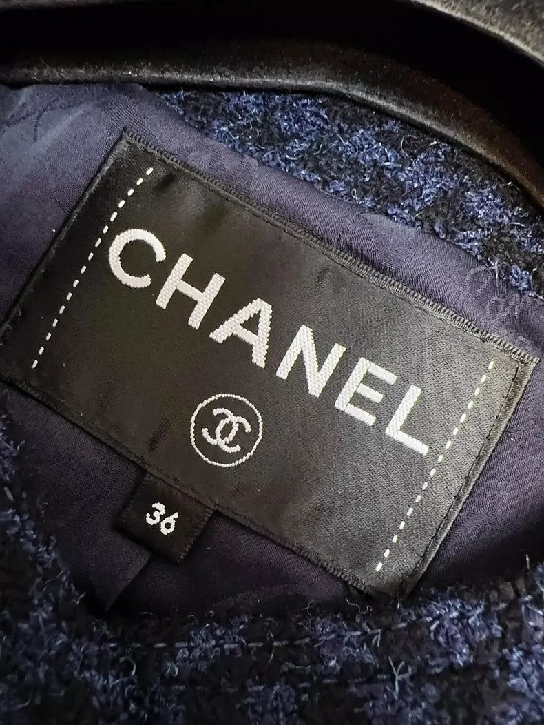 Chanel Chanel Blue Tweed Double C Logo Short Jacket Size S / US 4 / IT 40 - 5 Thumbnail