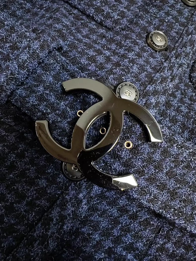 Chanel Chanel Blue Tweed Double C Logo Short Jacket Size S / US 4 / IT 40 - 3 Thumbnail