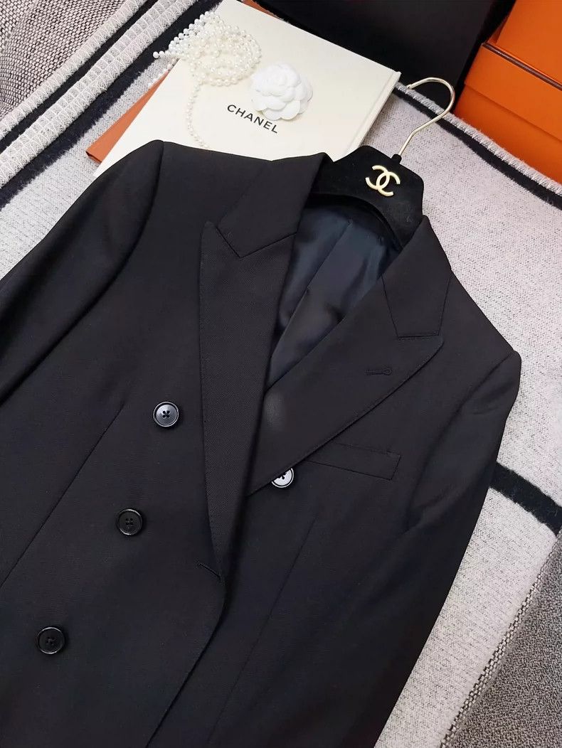 Celine Celine Black Suit Jacket for Commuting Size S / US 4 / IT 40 - 3 Thumbnail