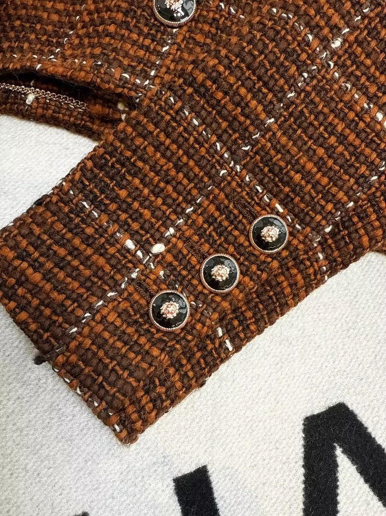 Chanel Chanel Brown Double-Breasted Tweed Jacket Size XS / US 0-2 / IT 36-38 - 5 Thumbnail