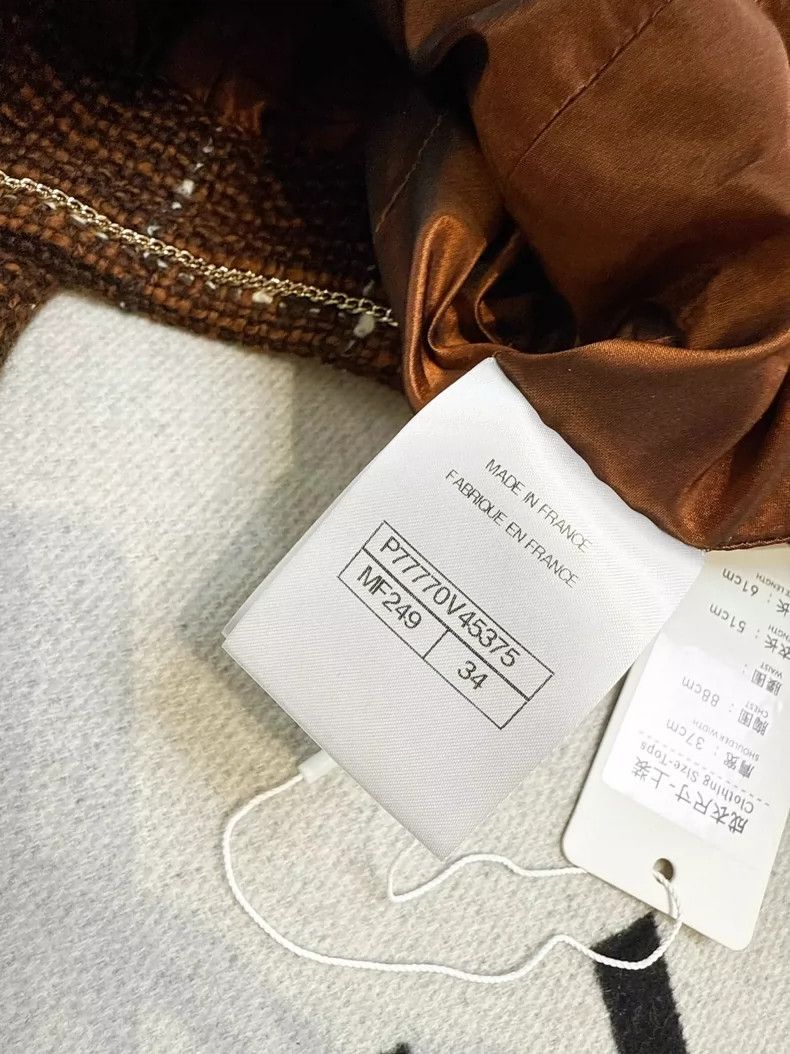 Chanel Chanel Brown Double-Breasted Tweed Jacket Size XS / US 0-2 / IT 36-38 - 6 Thumbnail