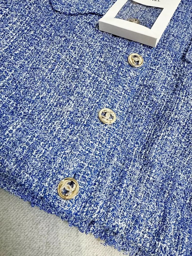 Chanel Chanel Blue Short Sleeve Jacket with Buttons Size S / US 4 / IT 40 - 2 Thumbnail