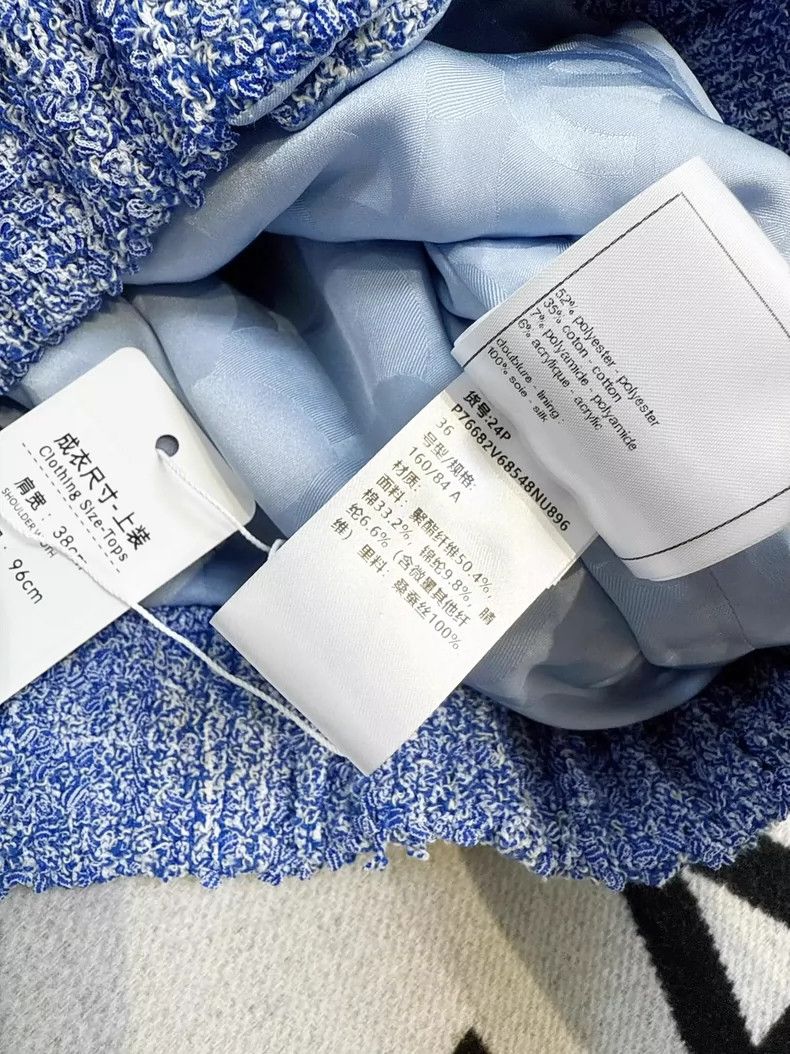 Chanel Chanel Blue Short Sleeve Jacket with Buttons Size S / US 4 / IT 40 - 5 Thumbnail