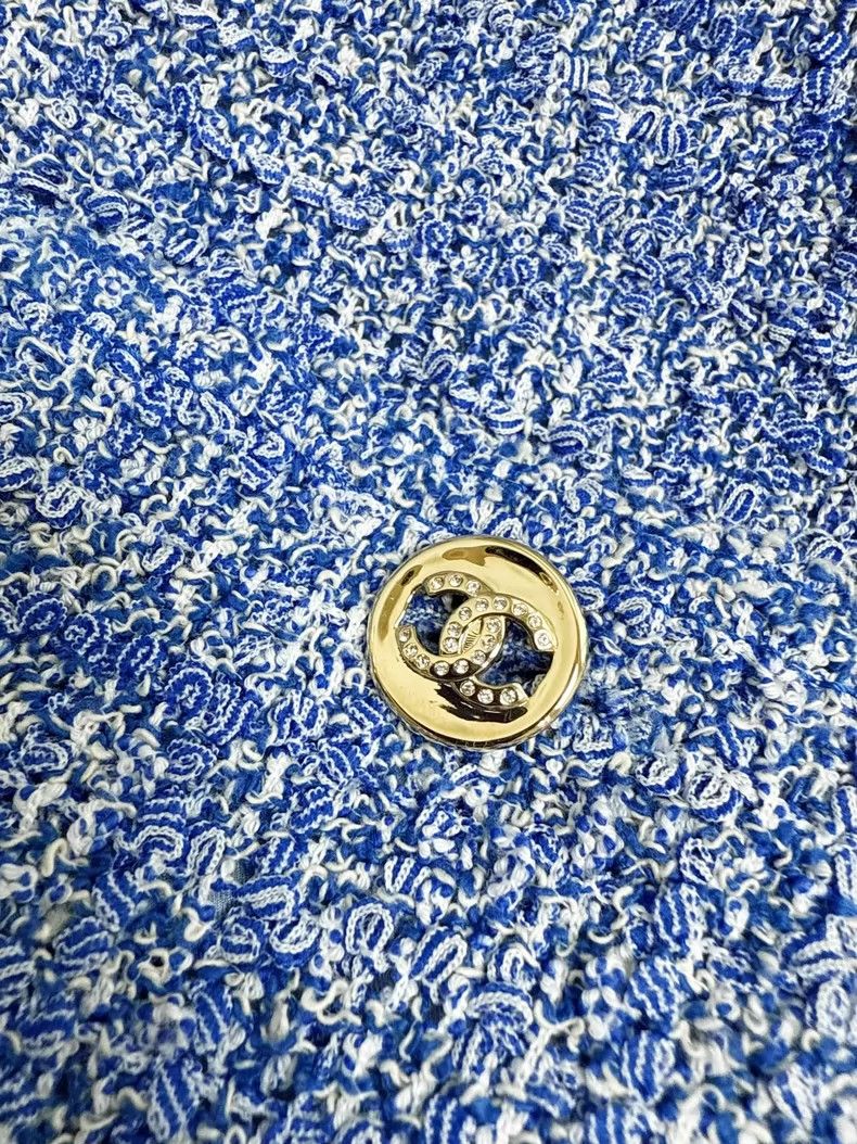 Chanel Chanel Blue Short Sleeve Jacket with Buttons Size S / US 4 / IT 40 - 3 Thumbnail