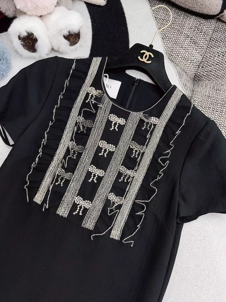 Valentino Valentino Black Short Sleeve Dress with Embellishments Size M / US 6-8 / IT 42-44 - 7 Thumbnail