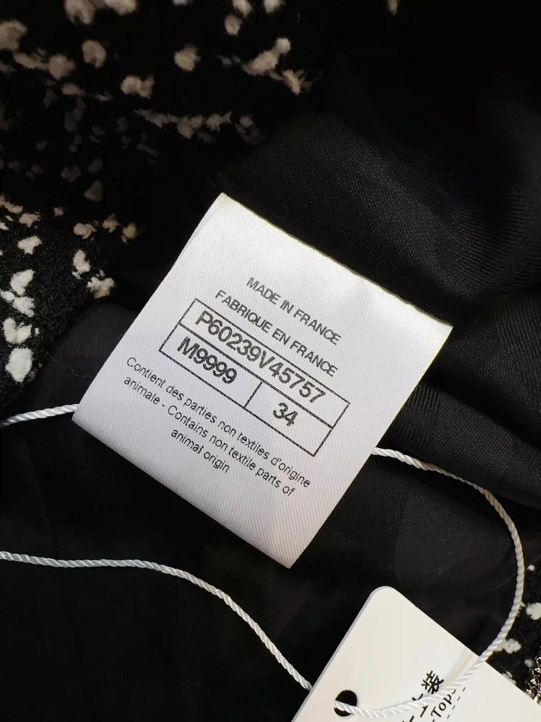 Chanel Chanel Black and White Short Jacket with Belt Size XS / US 0-2 / IT 36-38 - 7 Thumbnail