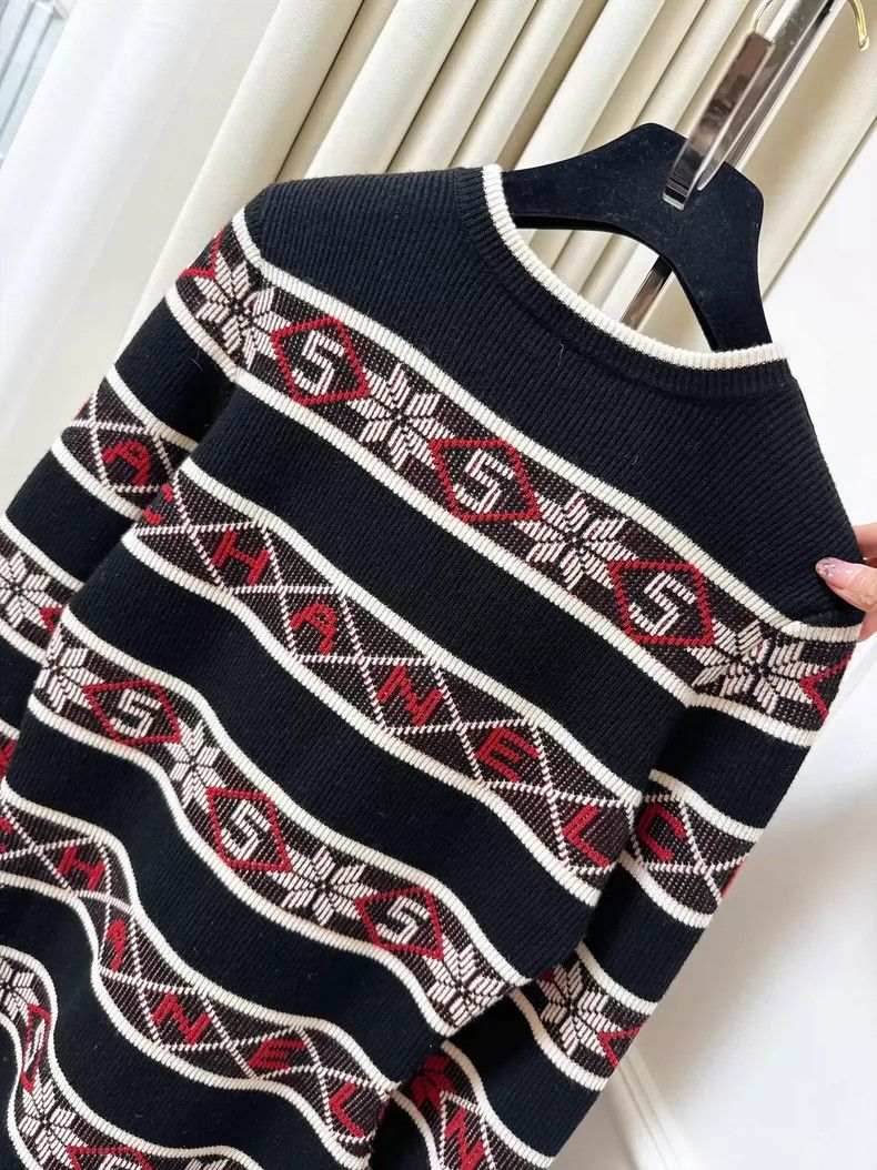 Chanel Chanel Black Red Knit Long Sleeve Dress Size XS / US 0-2 / IT 36-38 - 3 Thumbnail
