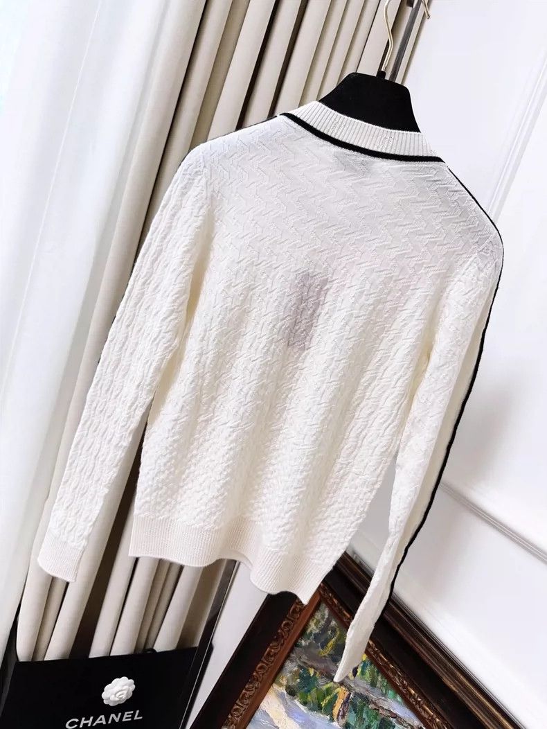 Chanel Chanel White Cashmere Sweater with Black Trim Size XS / US 0-2 / IT 36-38 - 2 Thumbnail