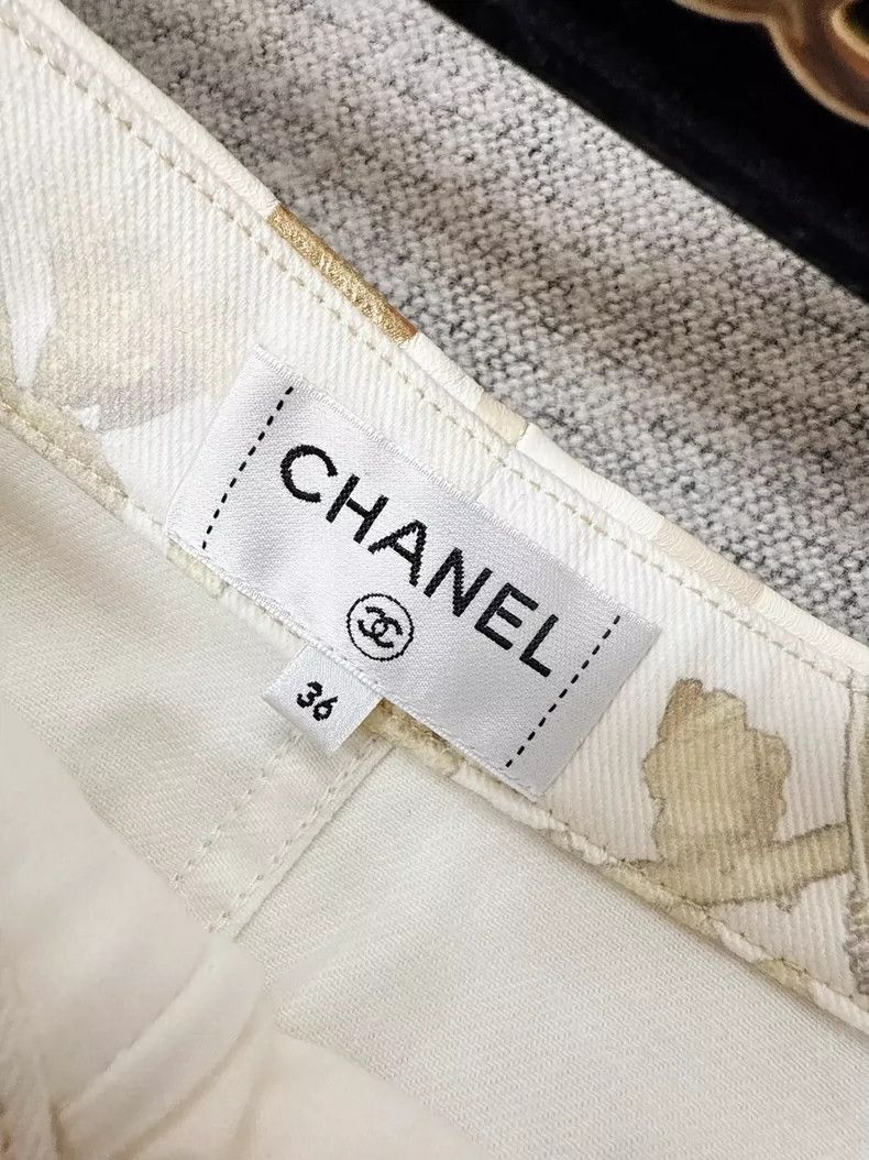 Chanel Chanel White Gold Olive Branch Skirt Size 36" / US 14 / IT 50 - 5 Thumbnail