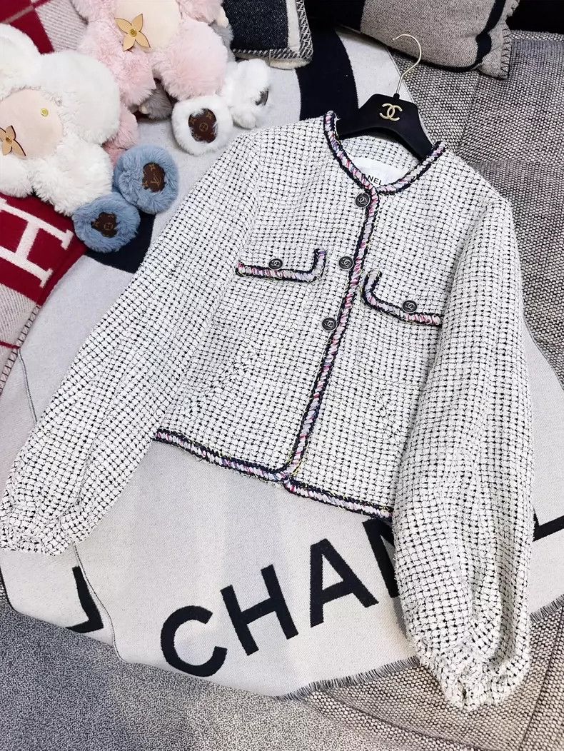 Chanel Chanel White Color-Block Lantern Sleeve Jacket Size XS / US 0-2 / IT 36-38 - 3 Thumbnail