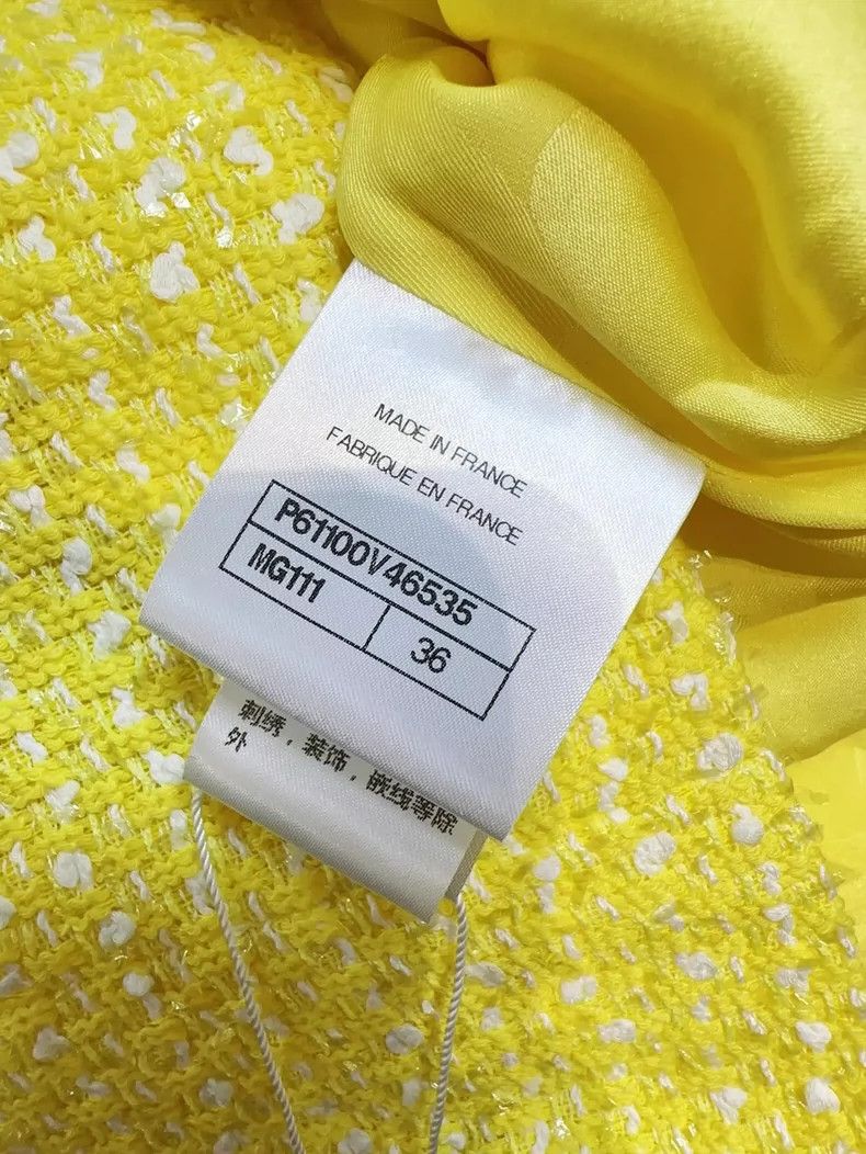 Chanel Chanel Yellow and White Knit Jacket Size S / US 4 / IT 40 - 7 Thumbnail