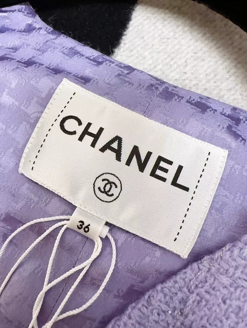 Chanel Chanel Purple Cropped V-Neck Jacket Size S / US 4 / IT 40 - 4 Thumbnail