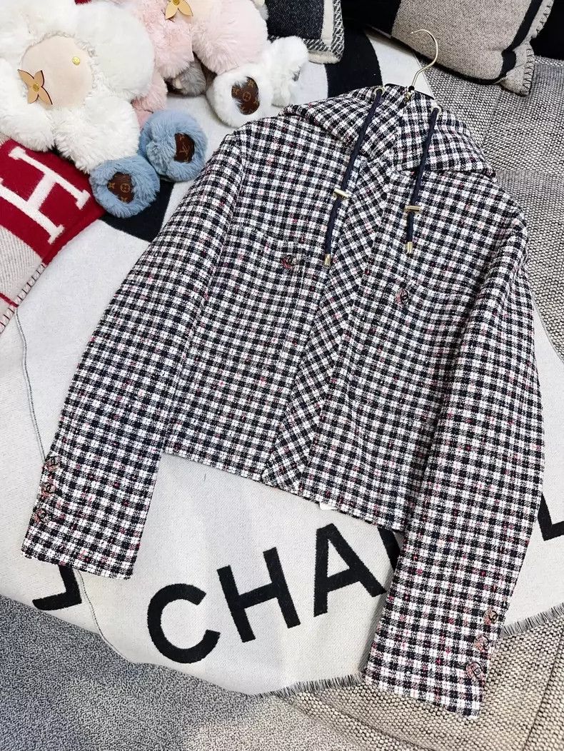 Chanel Chanel Hooded Checkered Short Jacket Size S / US 4 / IT 40 - 7 Thumbnail