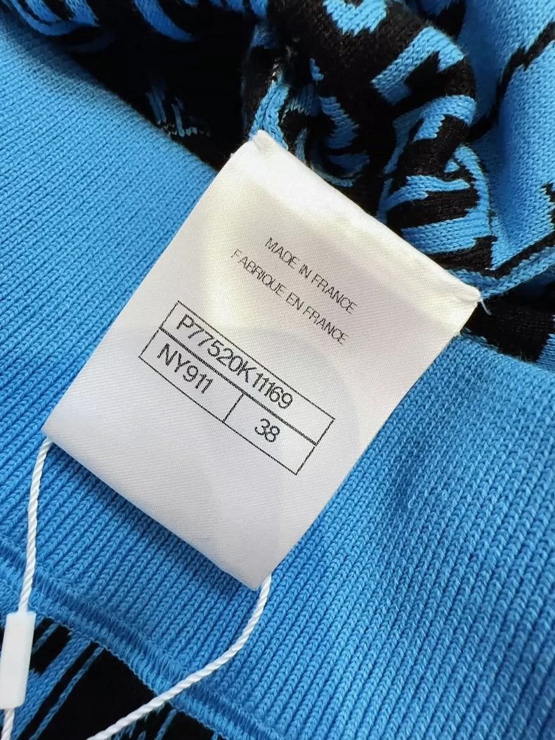 Chanel Chanel Blue Graffiti Knit Sweater Size 38 Size M / US 6-8 / IT 42-44 - 6 Thumbnail