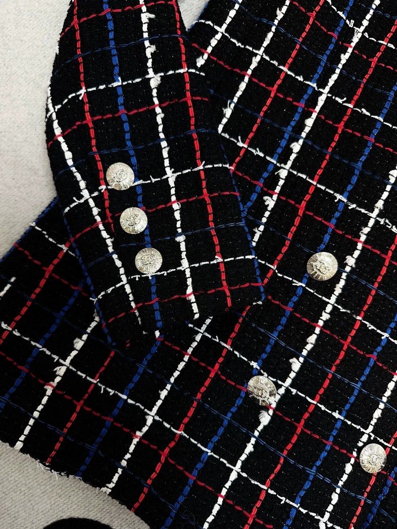 Chanel Chanel Black Red White Plaid Blazer Jacket Size S / US 4 / IT 40 - 2 Thumbnail