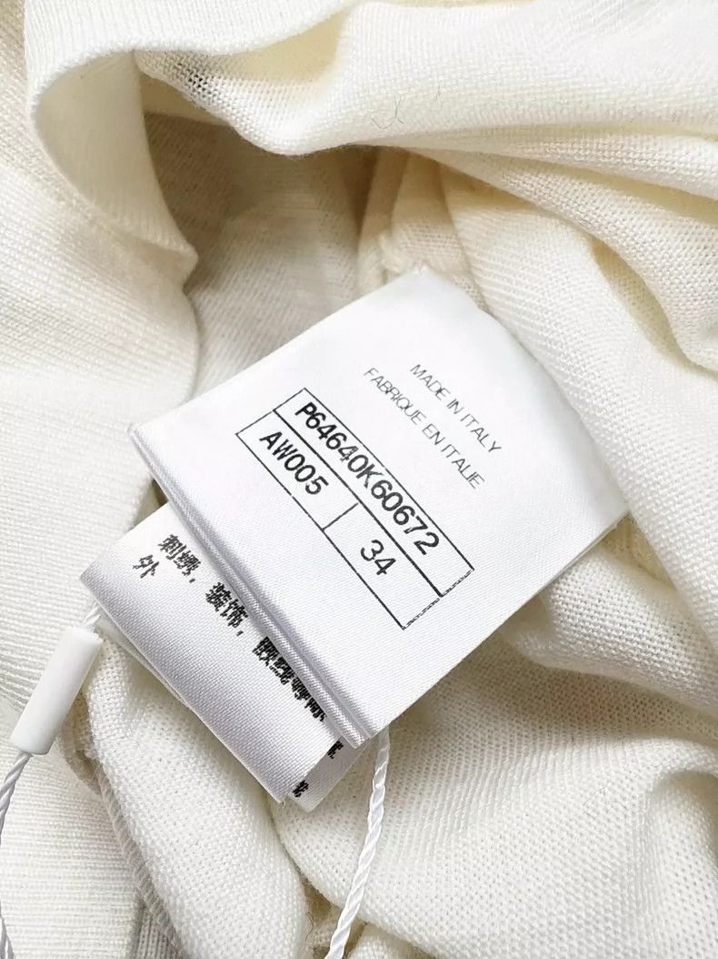 Chanel Chanel White Camellia Knit Top Size XS / US 0-2 / IT 36-38 - 5 Thumbnail