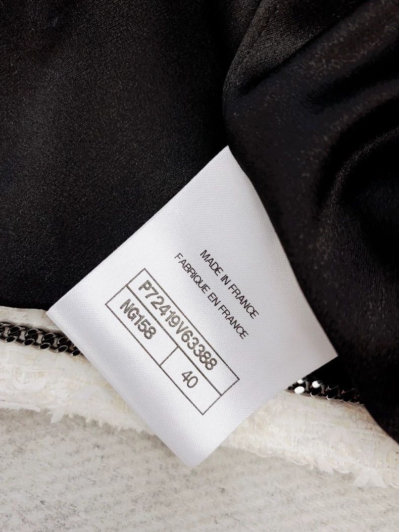 Chanel Chanel Black and White Short Coat Size L / US 10 / IT 46 - 5 Thumbnail
