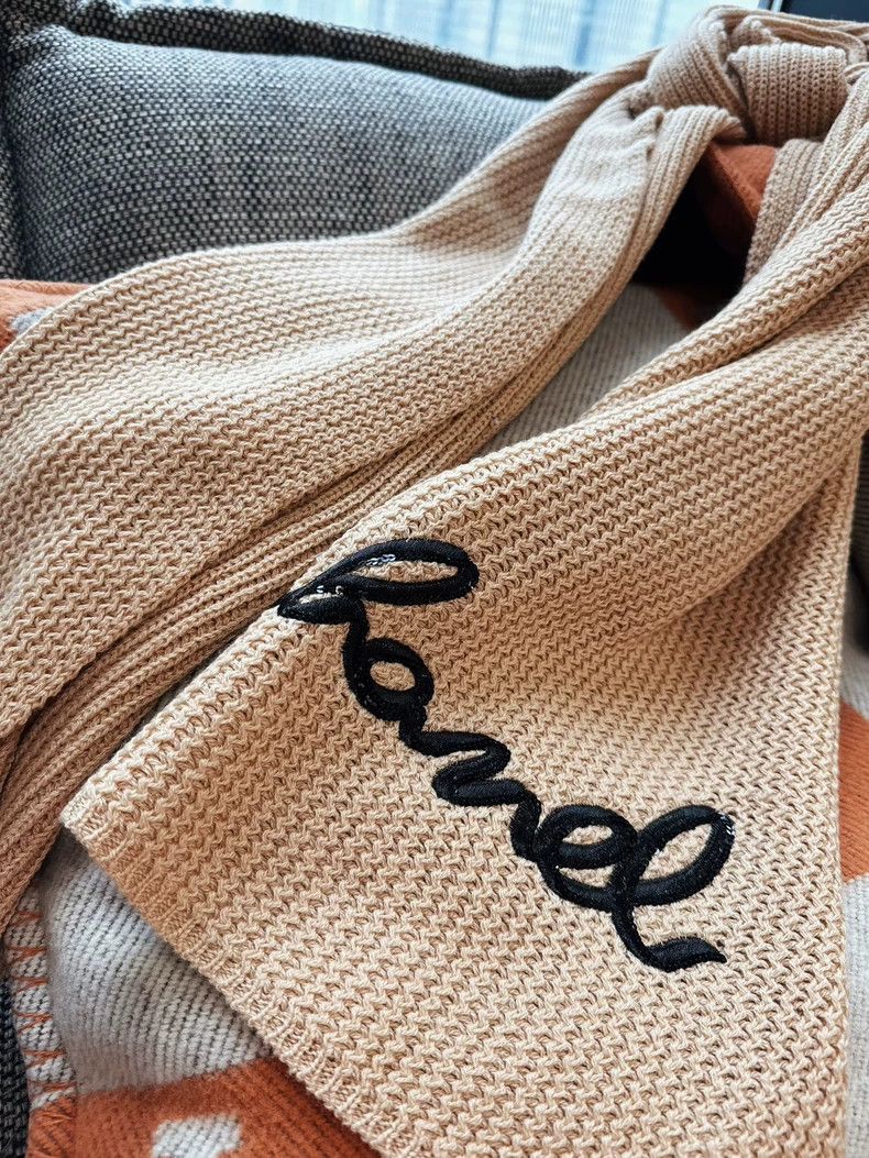 Chanel Chanel Black Logo Knit Cashmere Scarf Size ONE SIZE - 3 Thumbnail